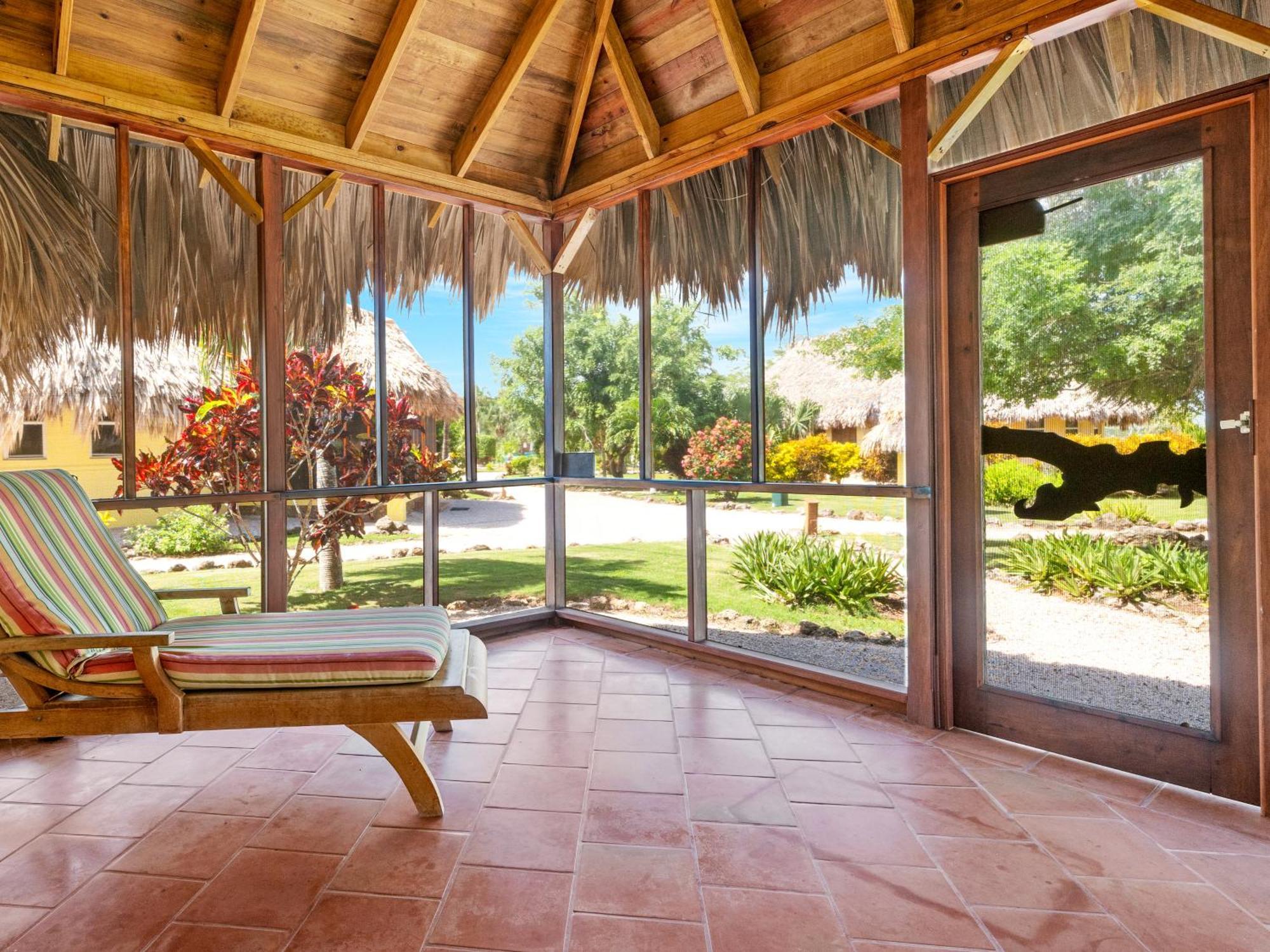 קורוזאל Orchid Bay Resort חדר תמונה