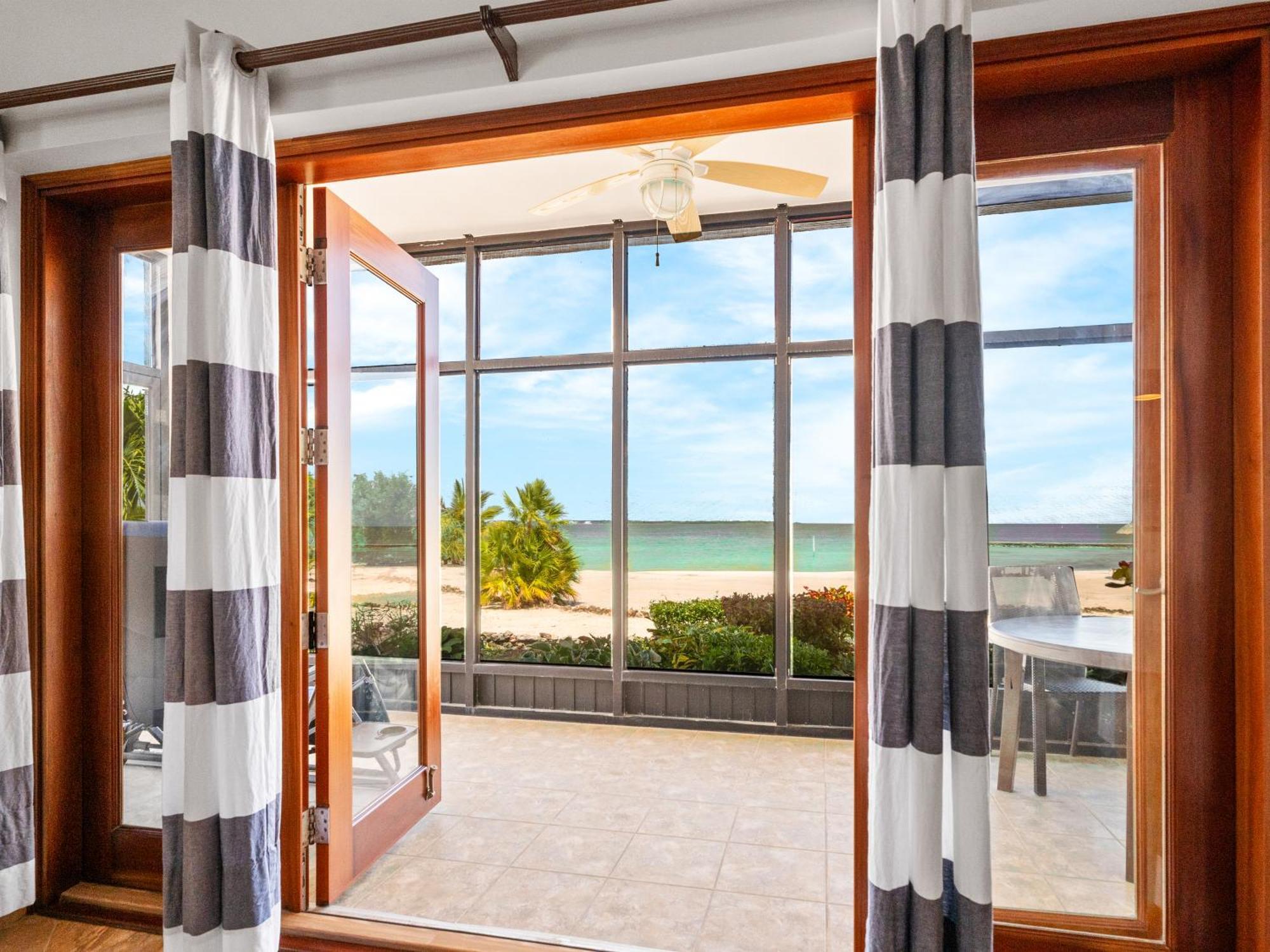 קורוזאל Orchid Bay Resort חדר תמונה